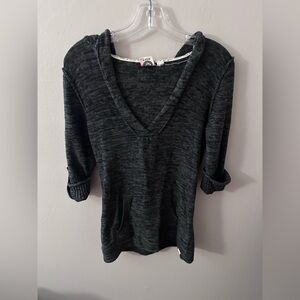 Roxy V-Neck 3/4 Sleeve Hooded Sweater